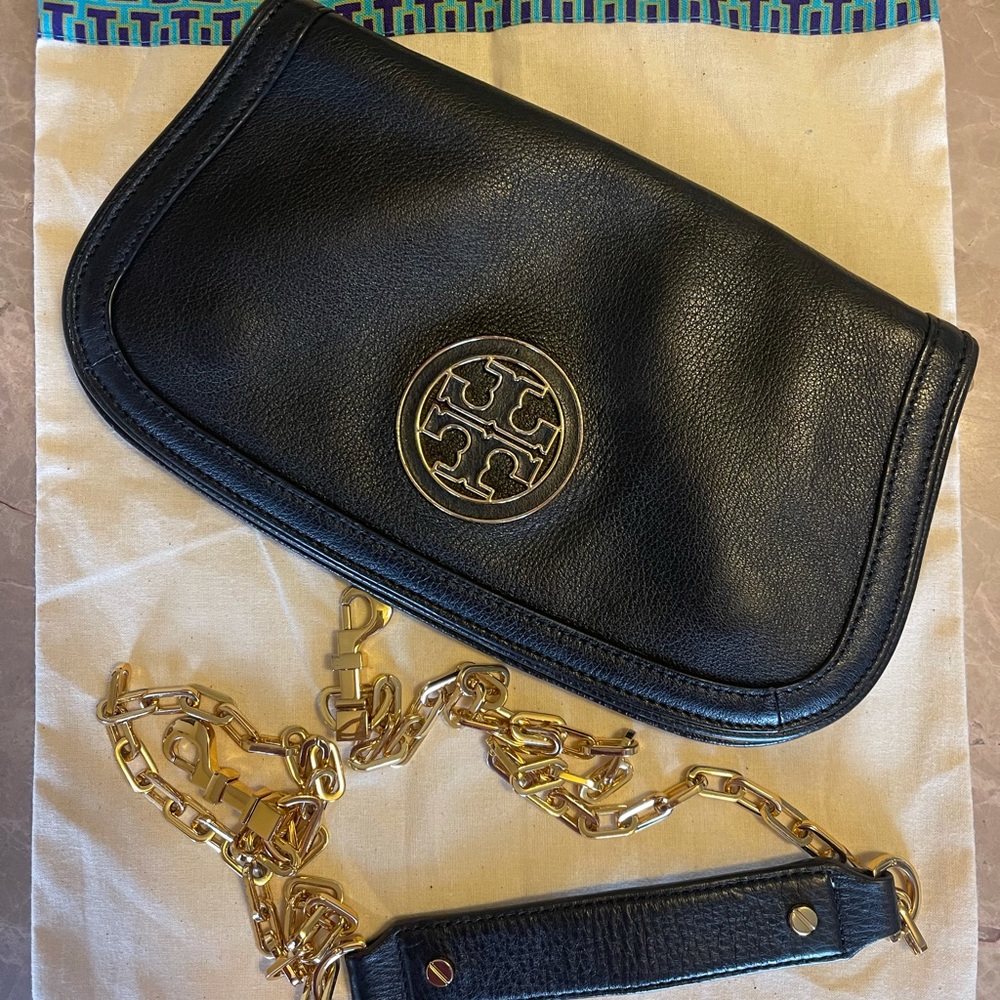 ***SOLD*** Tory Burch Black Amanda Logo Clutch/Crossbody